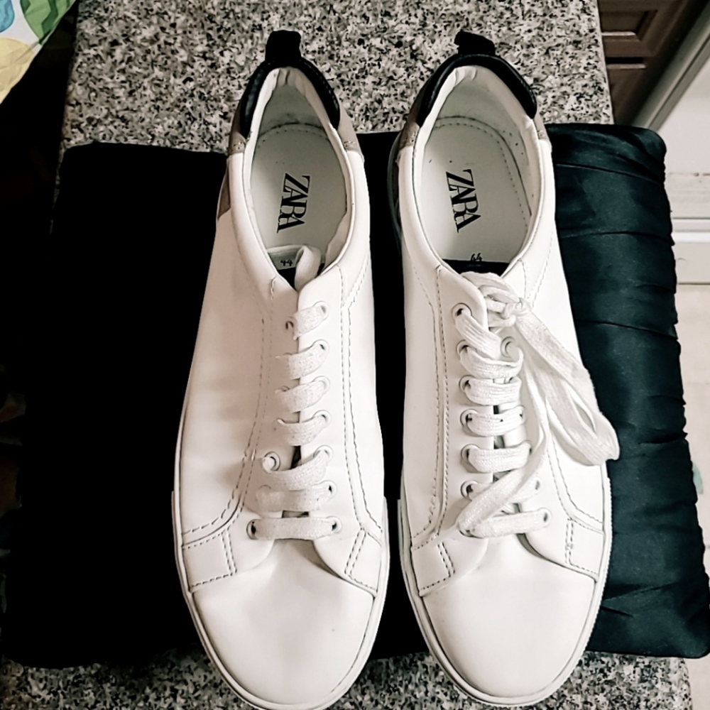 ZARA MEN WHITE SNEAKERS